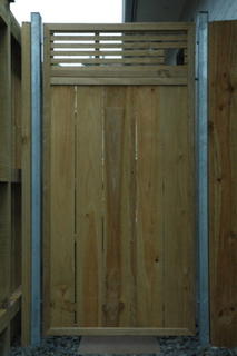 Steel Post Oriental Trellis Top Gate - Front View